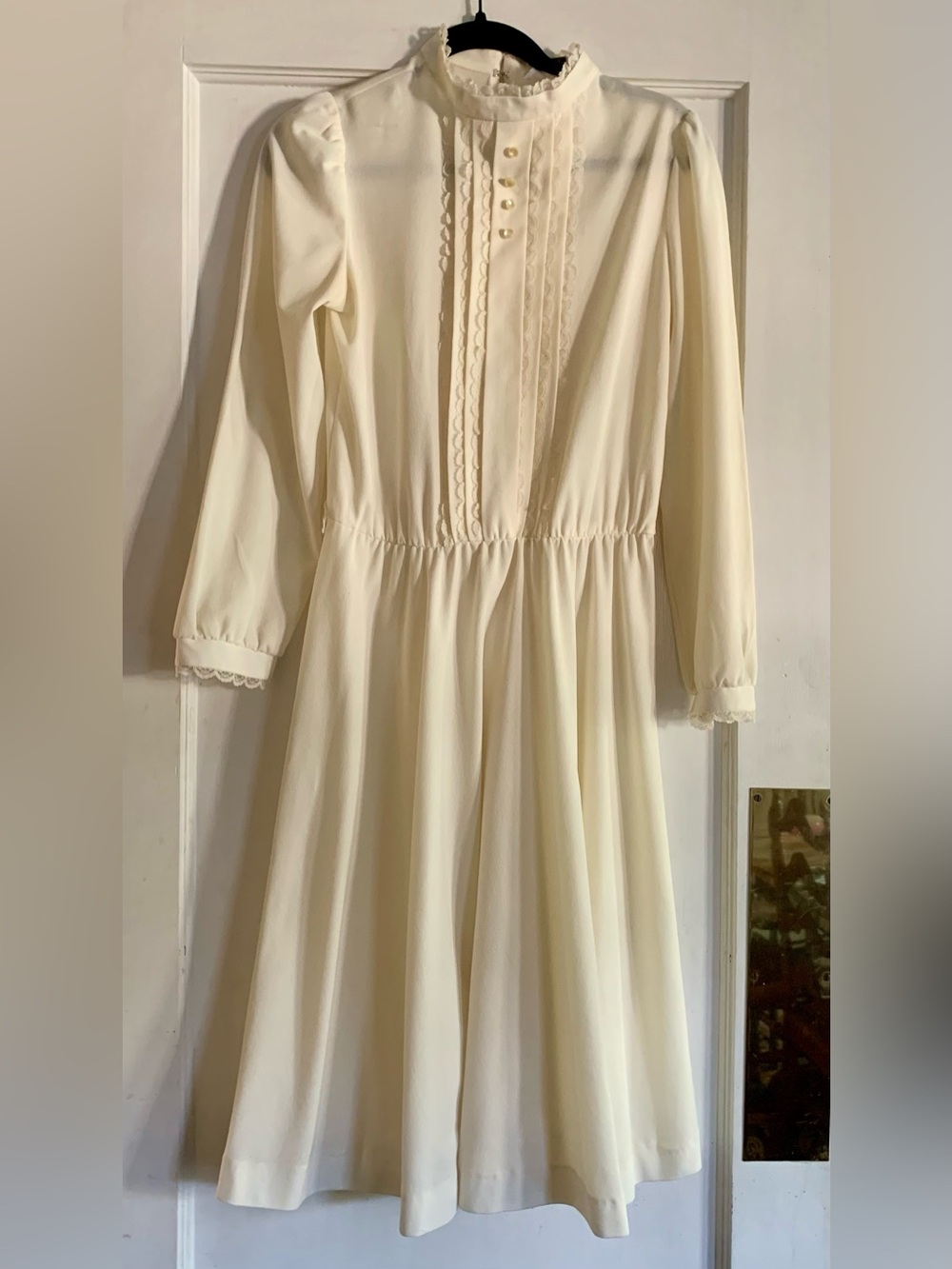 Vintage JCPenney Ivory Cream Dress Cottage Cottagecore Victorian High Collar